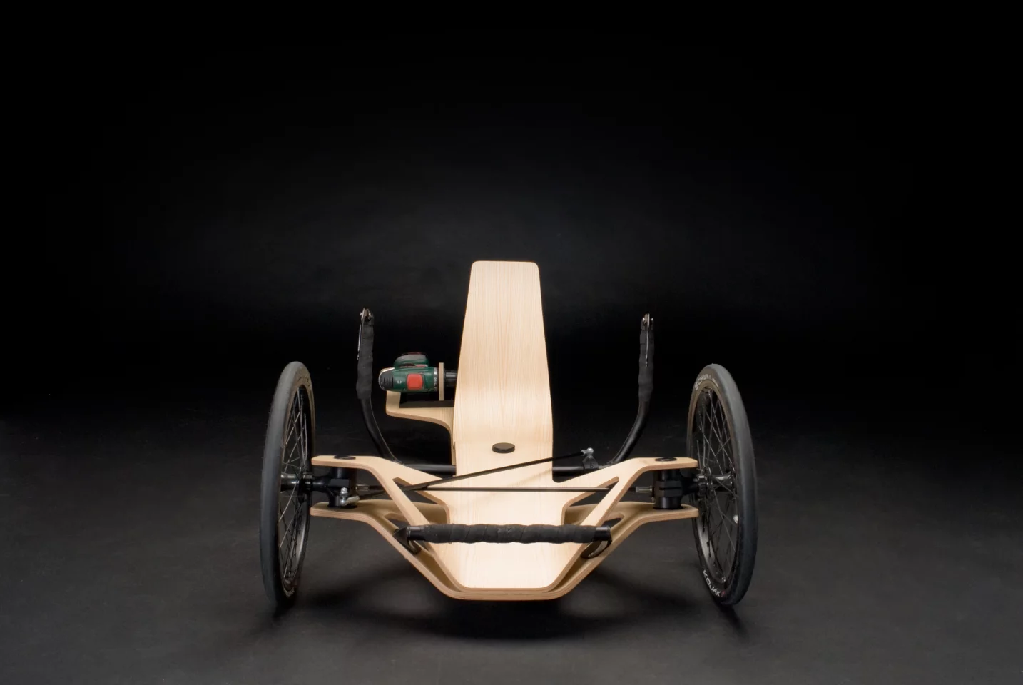 The Rennholz trike managed to notch up the third-fastest round during qualifying and made it to the quarterfinals, but failed to secure a race win