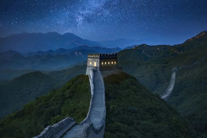 The competition to stay on the Great Wall of China is open until August 11