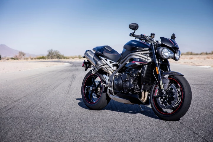 It's evolution, not revolution for the Triumph Speed Triple this year - but a decent engine upgrade, cruise control and the new TFT dash make it highly desirable