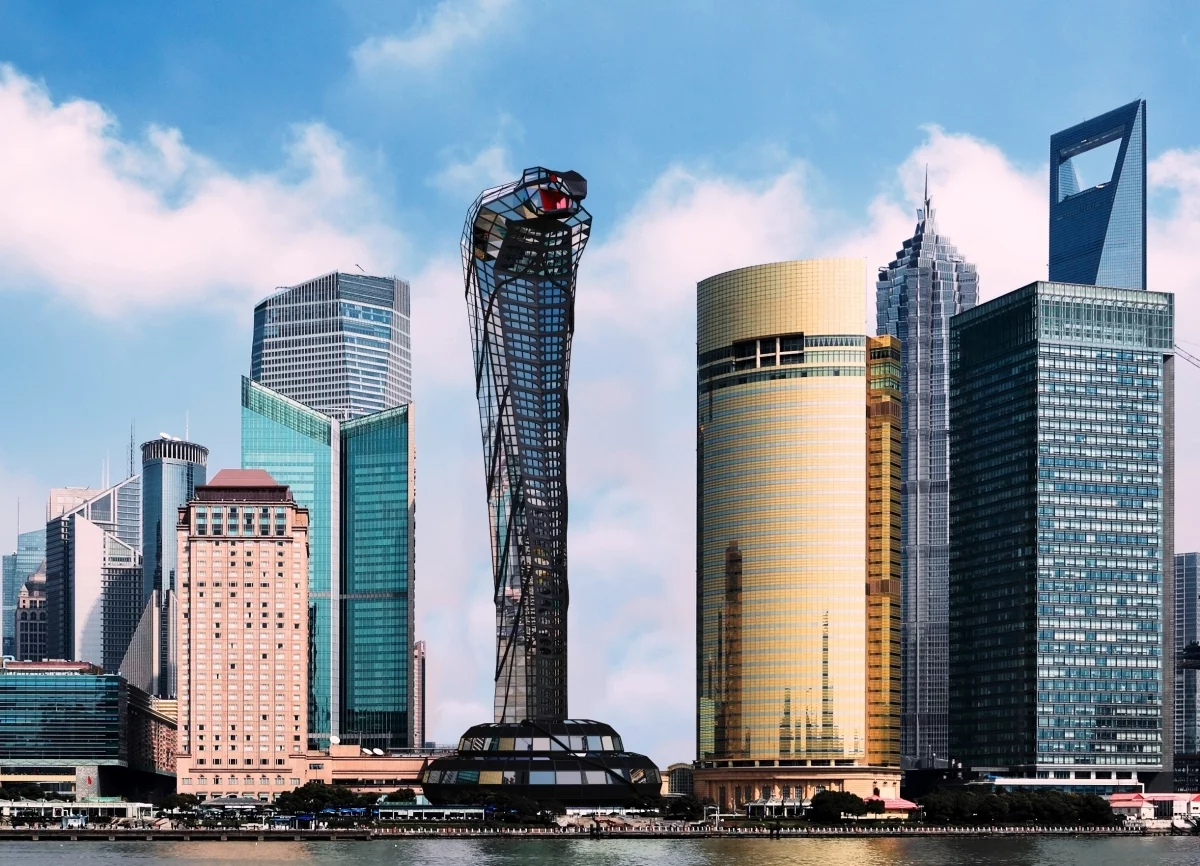 Klyukin says the body of the snake could feature offices or apartments, while its jaws could boast a terrace for a restaurant or nightclub