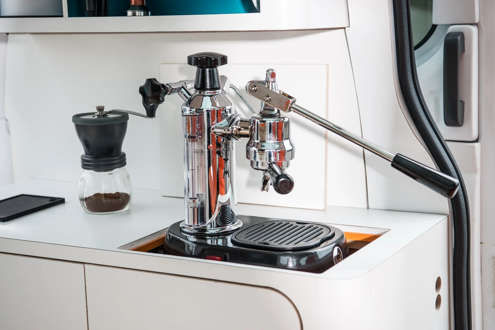 Inside the Nissan e-NV200 Workspace