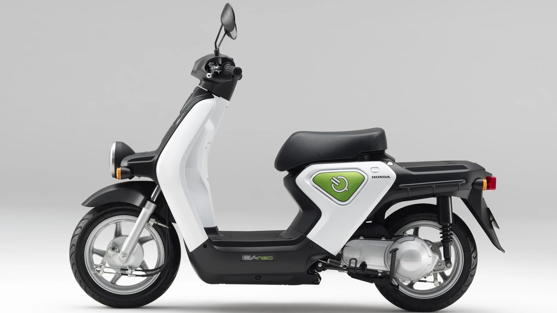 Honda's EV-neo electric scooter