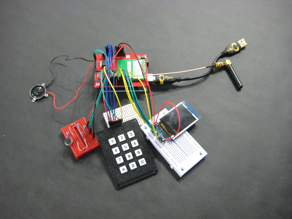 An early prototype put together by Mellis ... sort of (Photo: David Mellis)