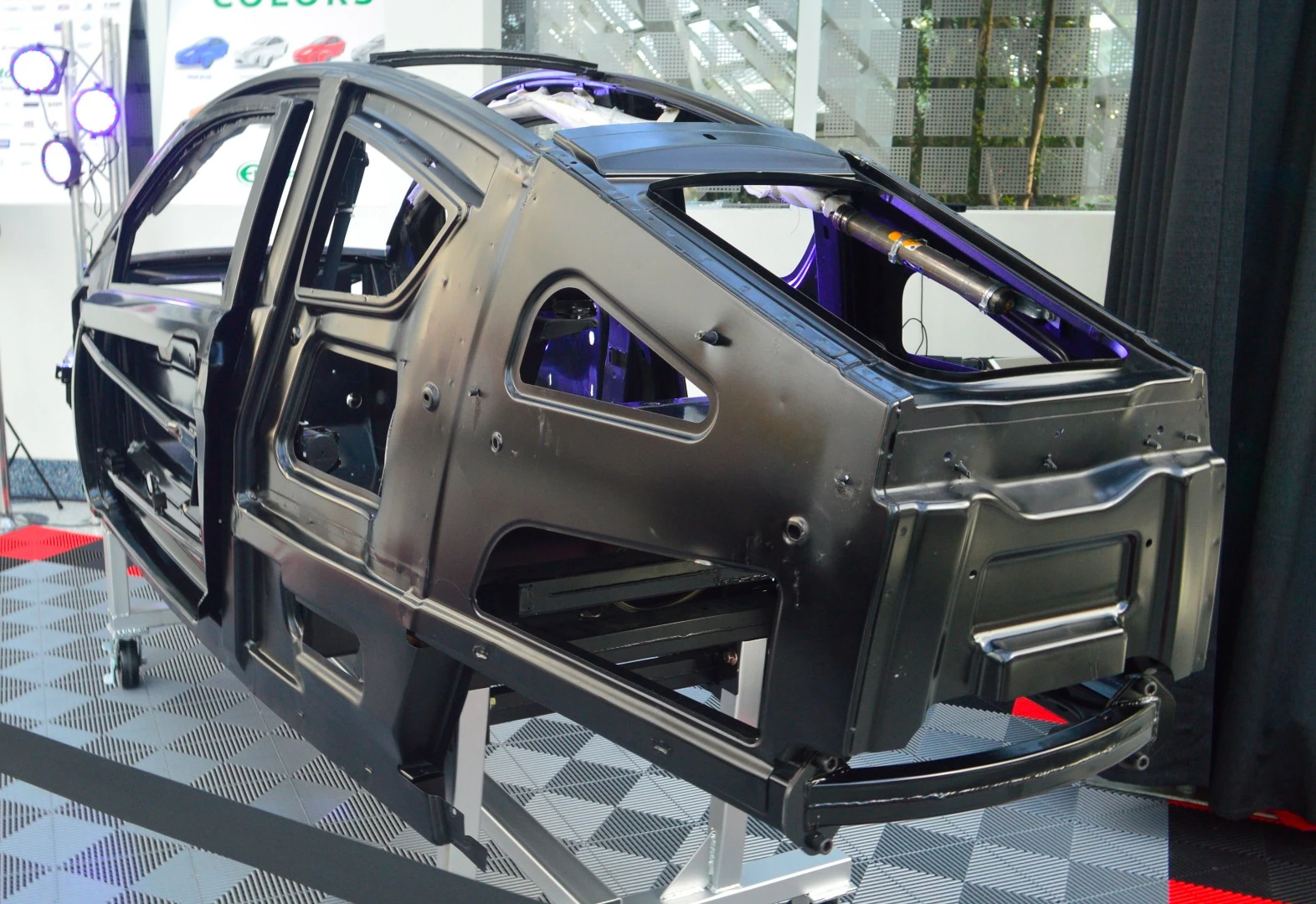 Elio Motors unibody frame