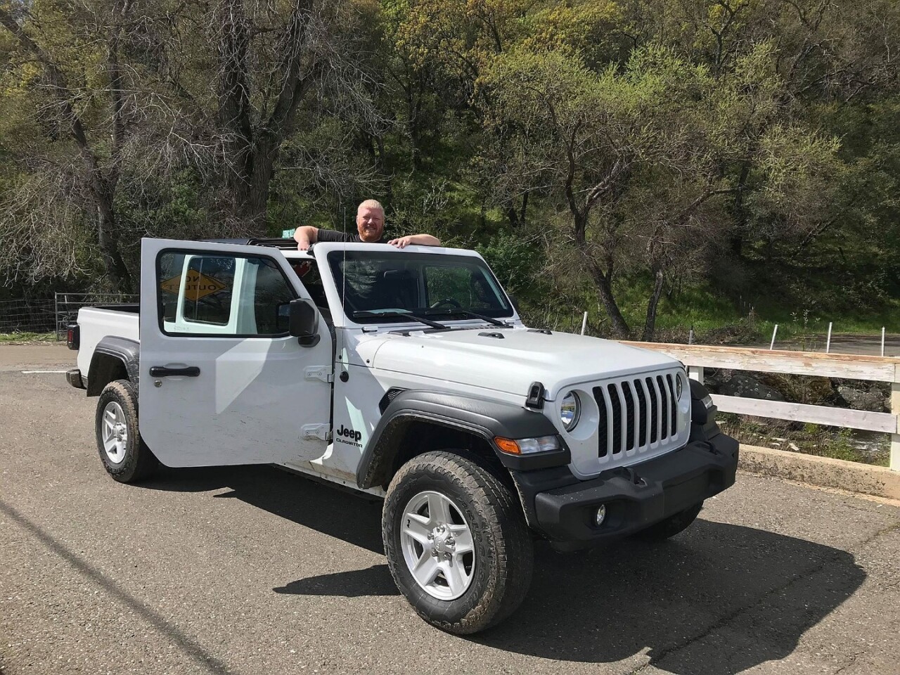 First Drive 2020 Jeep Gladiator, the new pickup truck from Jeep