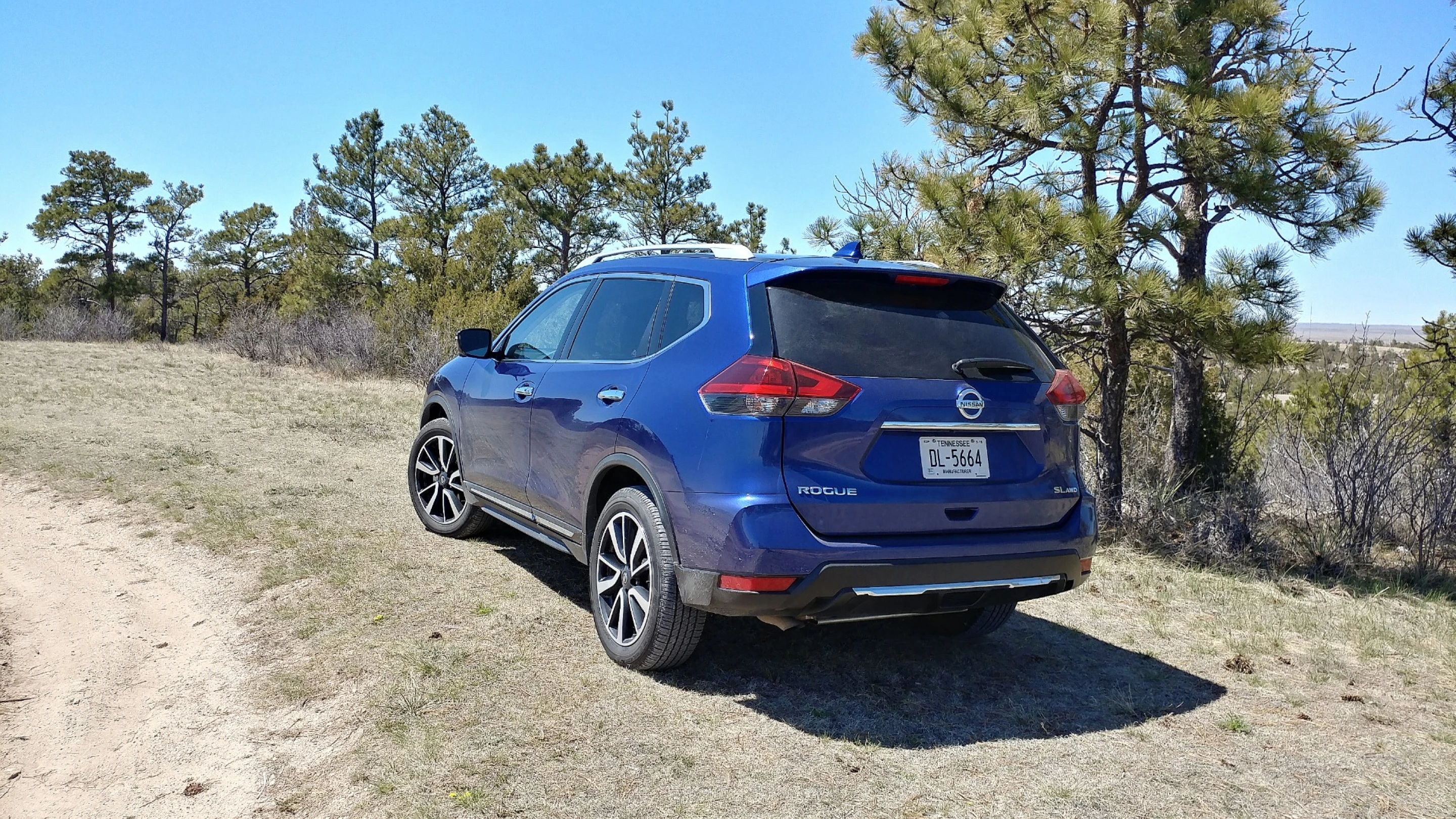 Nissan ProPILOT Assist technology on the highway with adaptive cruise control
