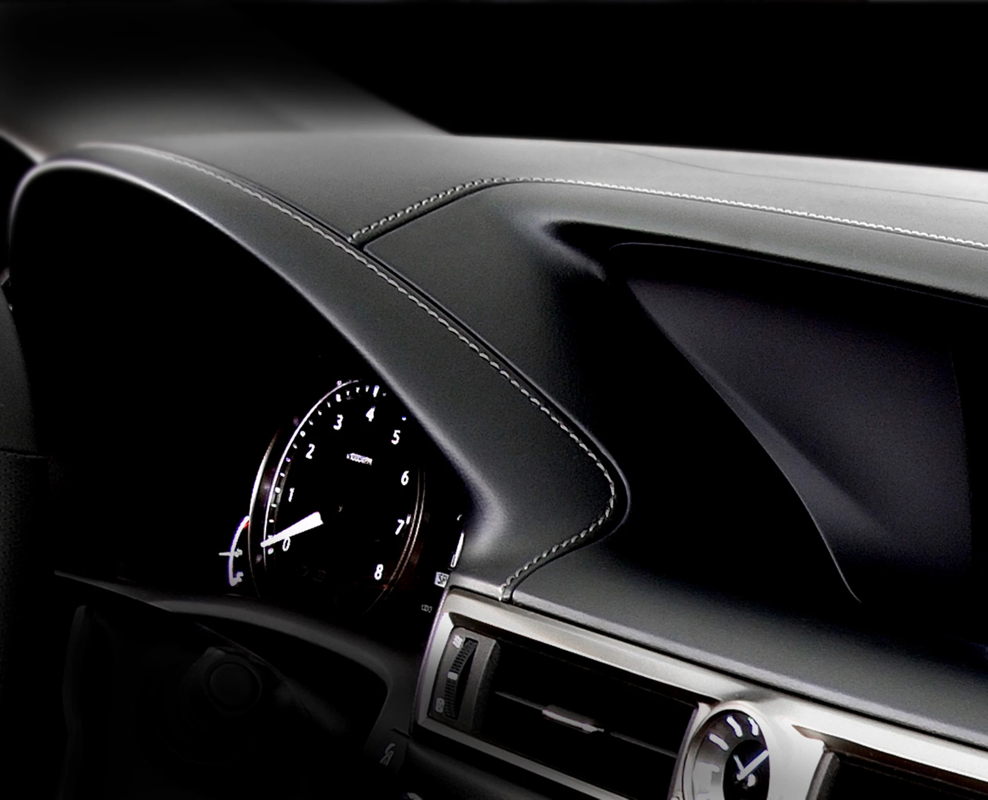 The interior of the Lexus LF-Gh hybrid Grand Tourer concept