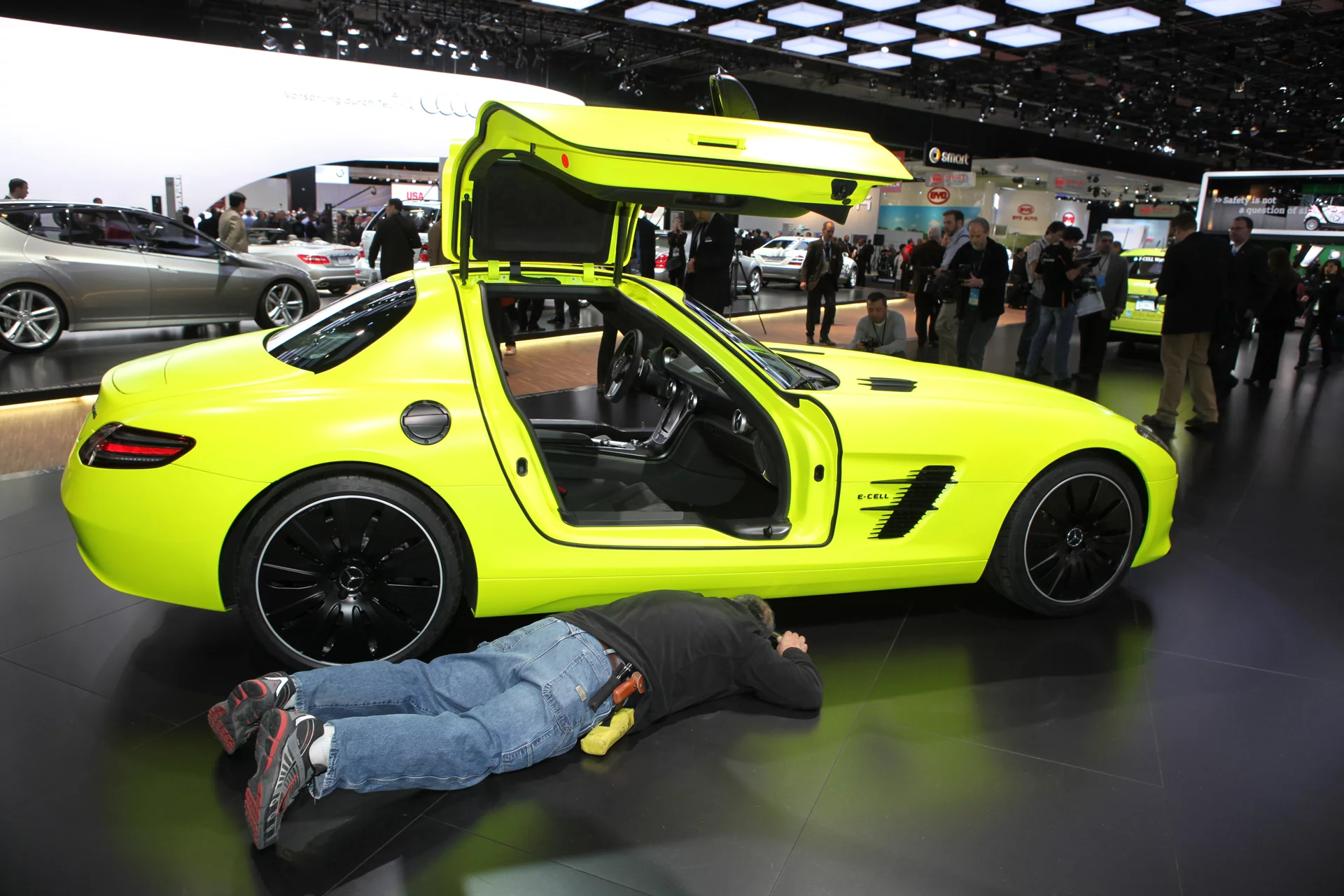 The Mercedes-Benz SLS AMG E-Cell