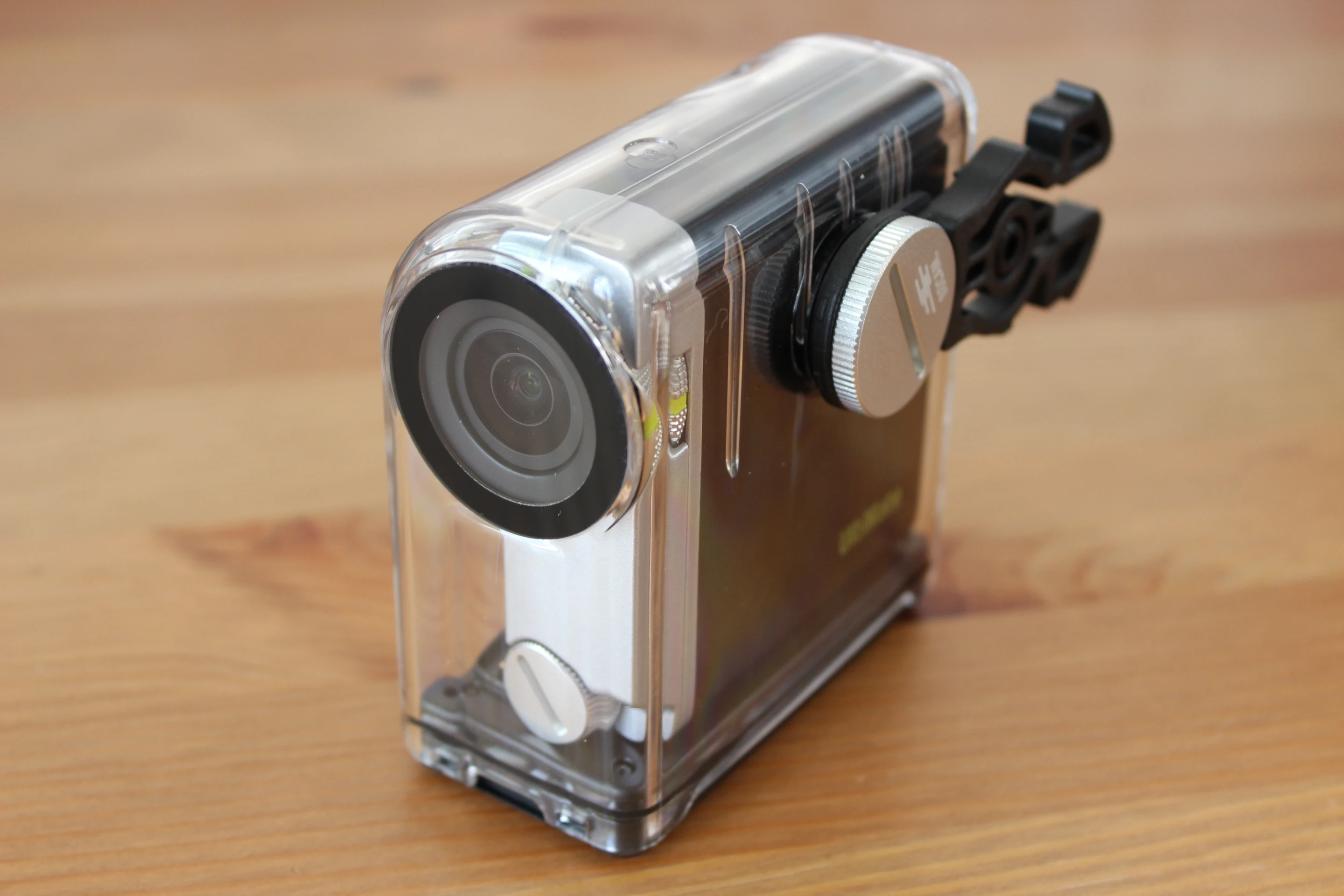 Two additional batteries can be installed inside the case