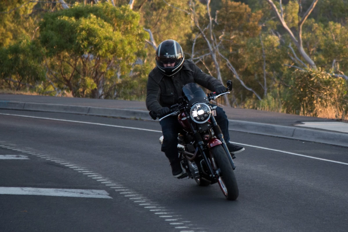 Review Smart Motorcycle Headlight Lights The Way Around Corners