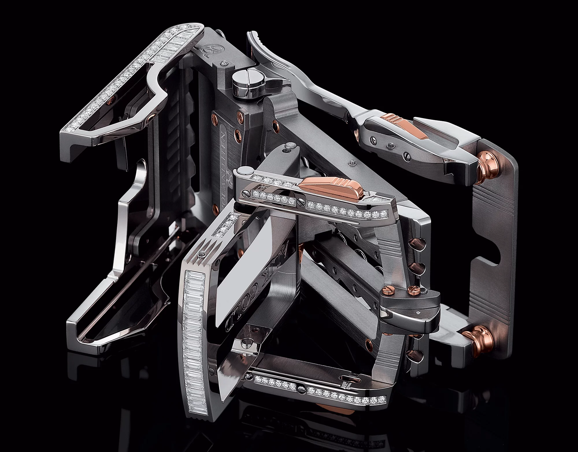 The Calibre R822 "Predator" belt buckle boasts 167 separate components