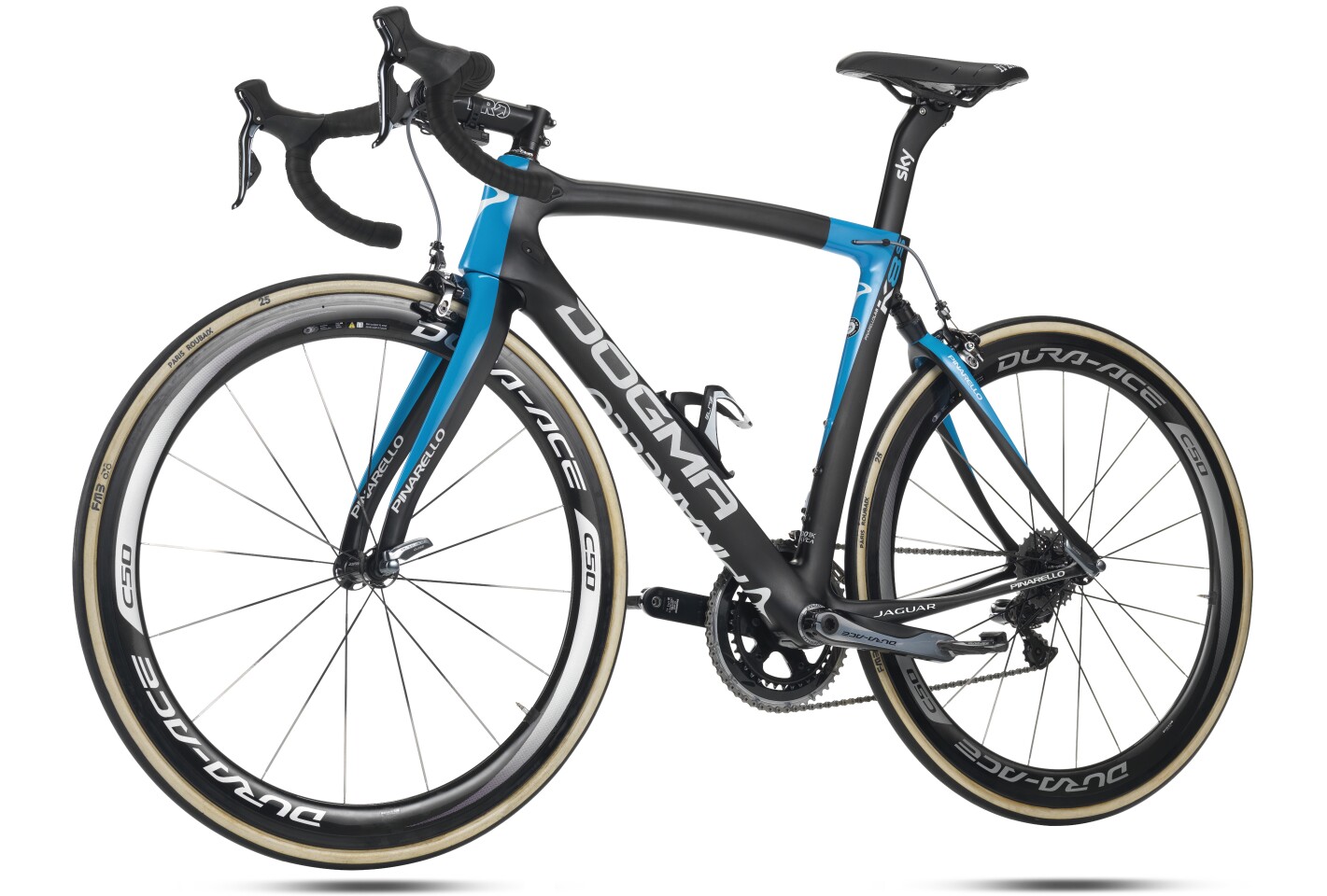 The Dogma K8-S takes advantage of flexible flat carbon chainstays