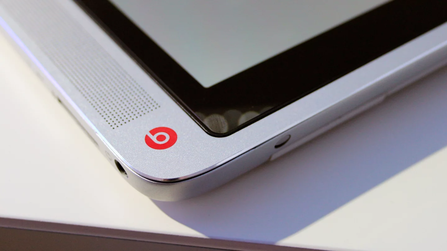 The devices feature Beats audio (Photo: Chris Wood/Gizmag.com)