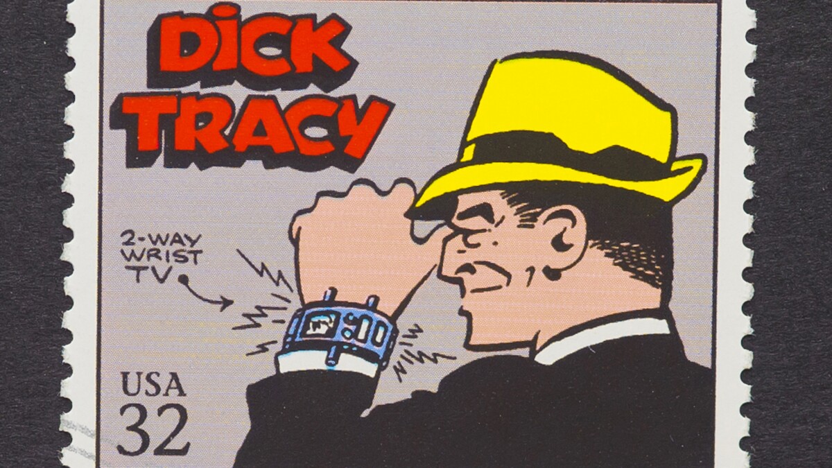 Pebble is many things, but it isn't quite a Dick Tracy watch just yet catwalker / Shutterstock.com
