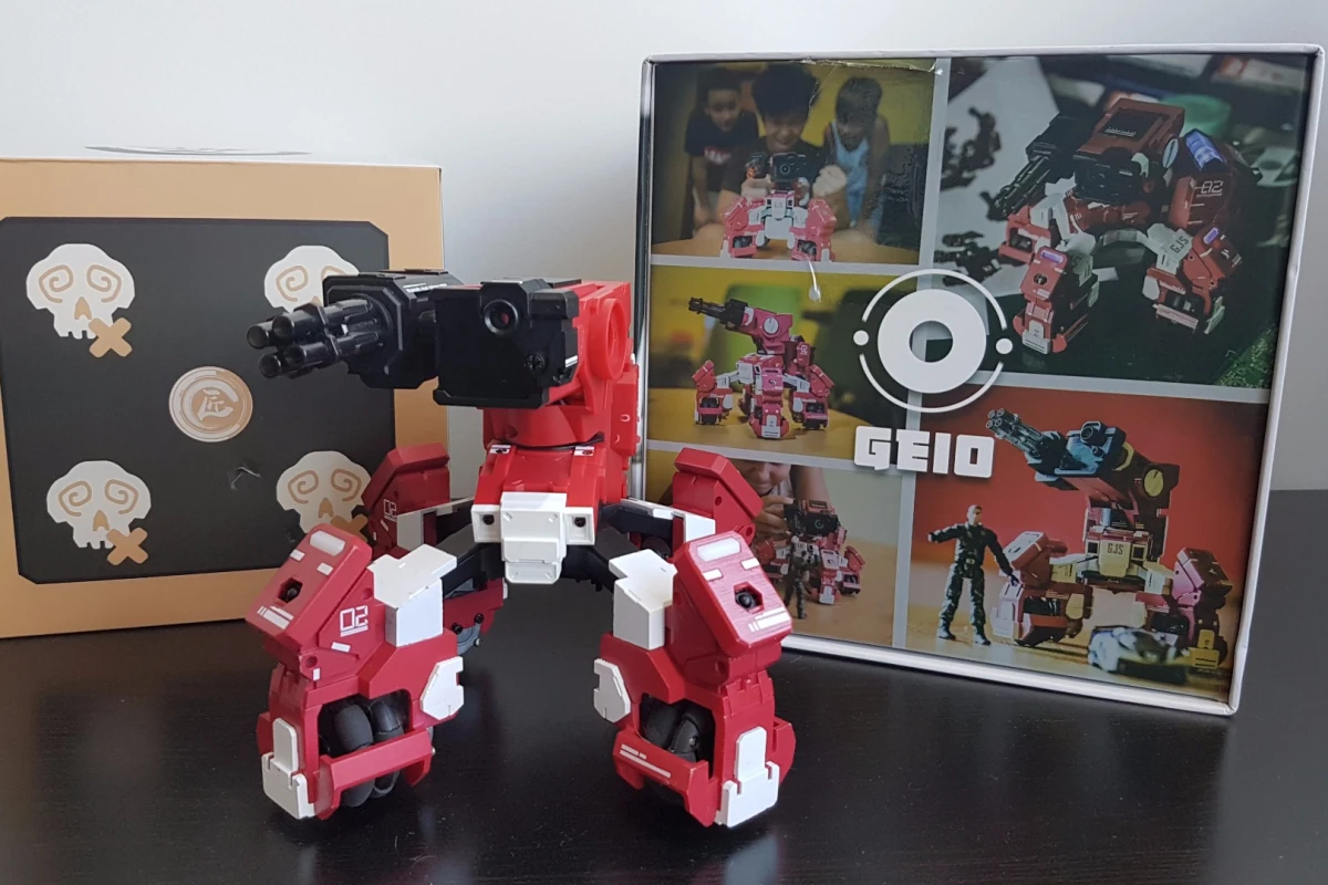 New Atlas goes hands on with Geio, a first-person battle robot from GJS