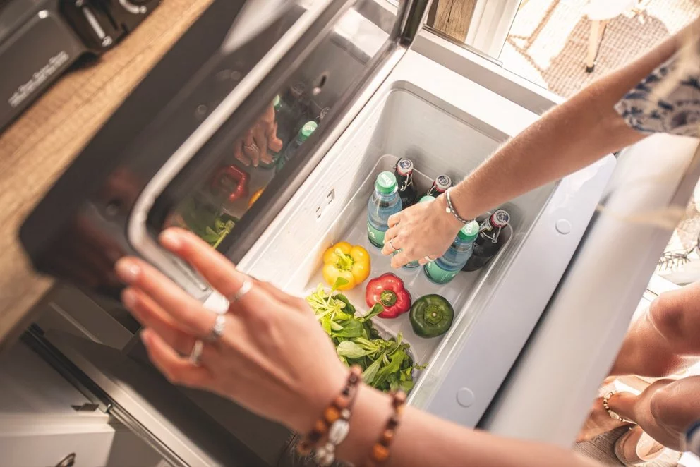 A 38-L Dometic electric fridge comes standard
