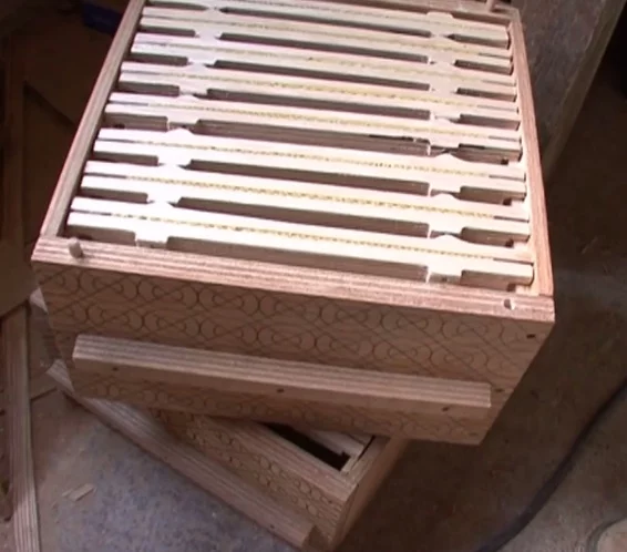 A module of the stacking Barcelona Warré hive (Photo: Open Source Beehives)