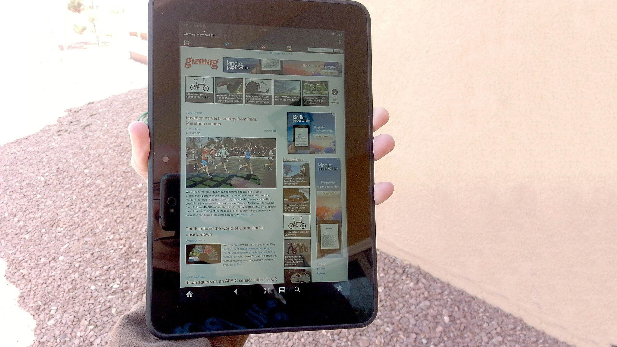 Like all tablets, it'll give you some glare in sunlight