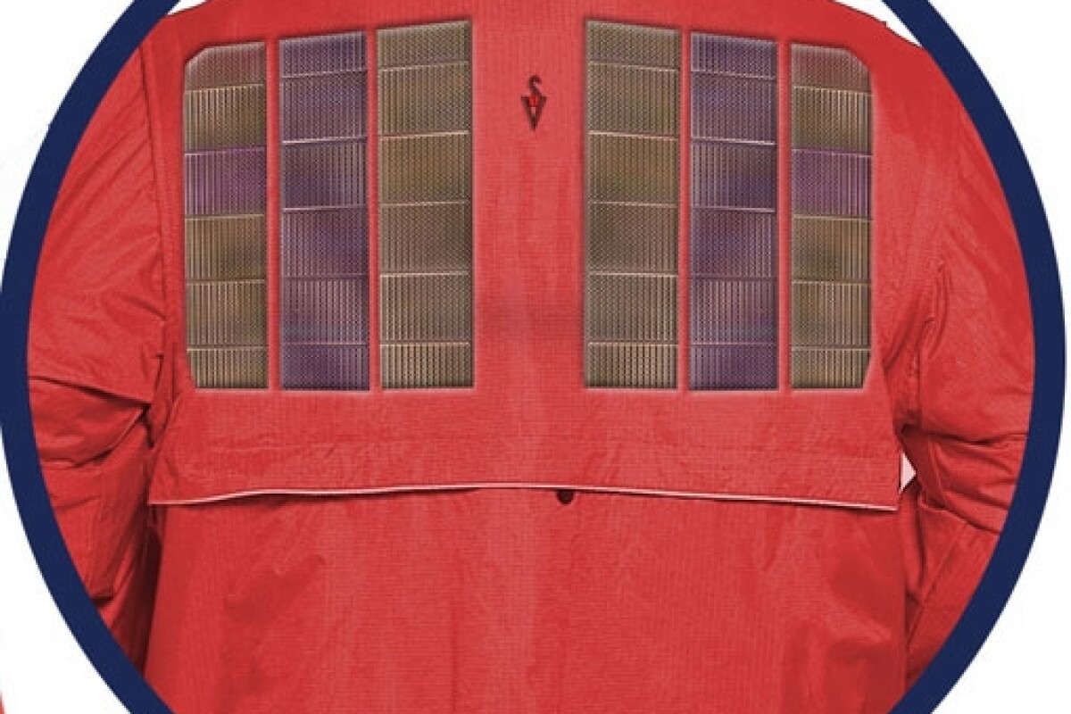 Solar Powered Jacket from SCOTTeVEST