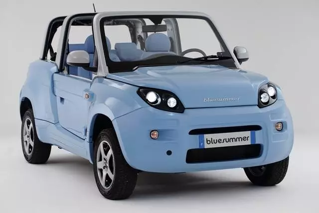 The Bluesummer will have an urban range of 200 km (124 miles) per charge of its 30-kWh lithium-metal-polymer battery