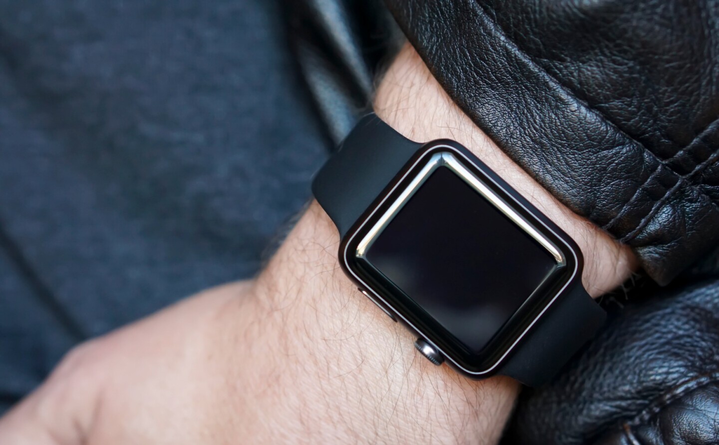 One of the reasons the Apple Watch is so small is because it doesn't need a large battery to handle an always-on display