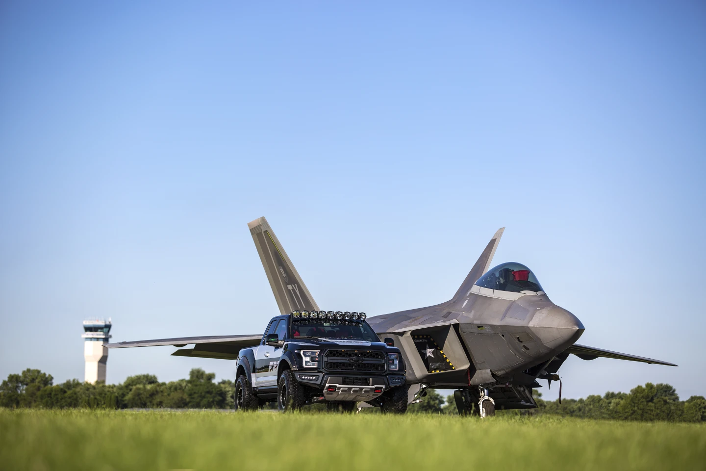 Ford F-22 Raptor F-150 soars at auction
