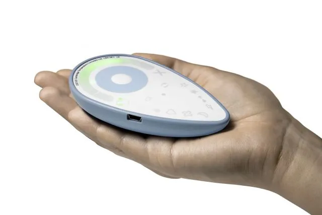 The hand-held reader offers users a six day ovulation forecast based on readings picked up by the sensor