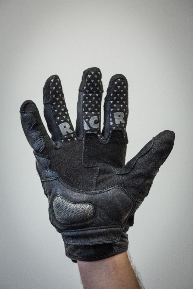 Racer Mickey gloves: Clarino faux leather palm
