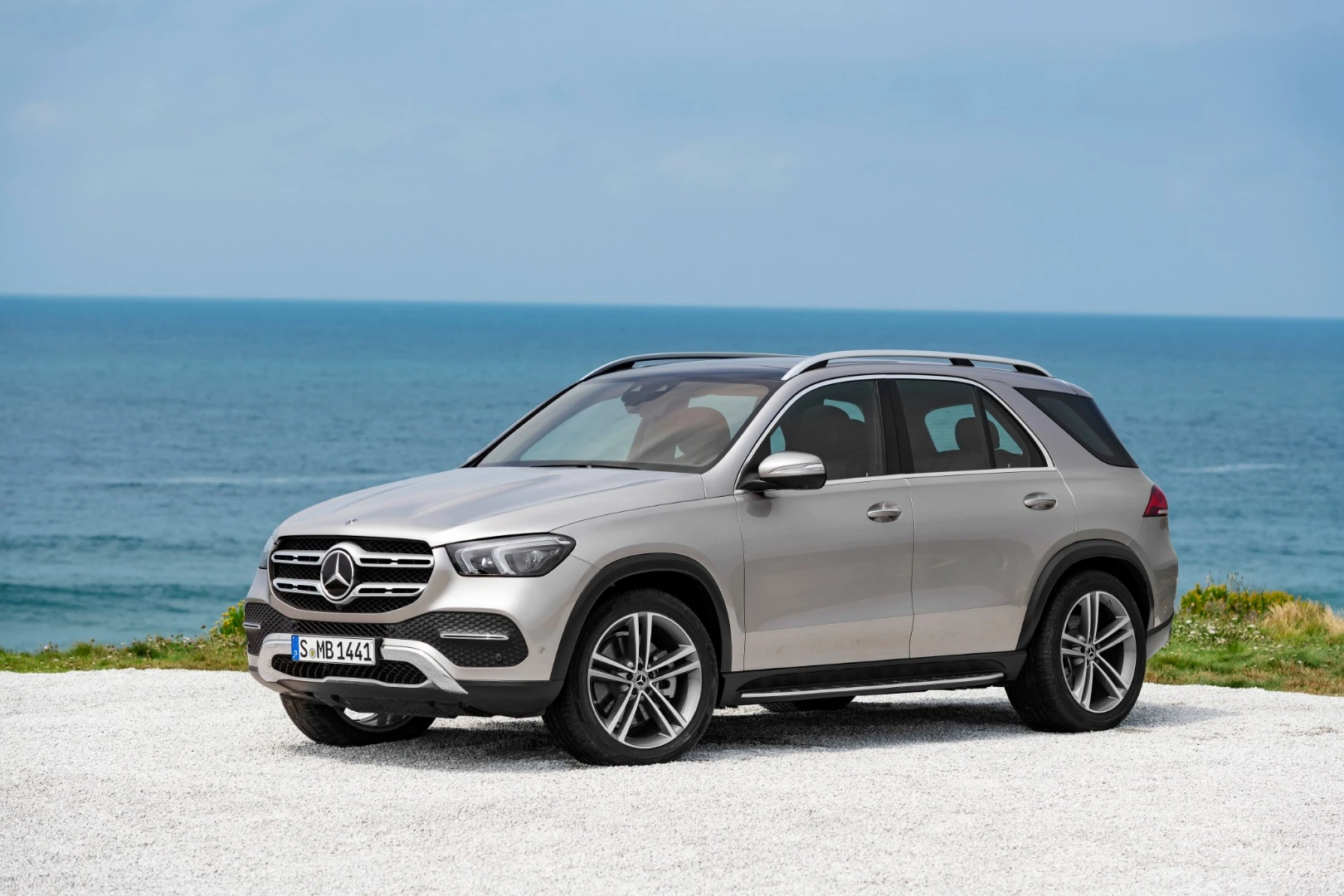 2019 Mercedes-Benz GLE: a compact, sporty and super smart SUV