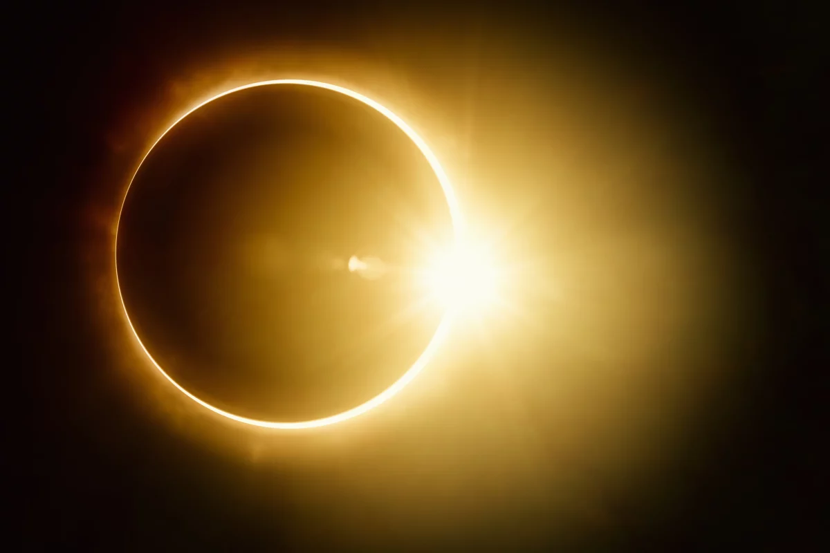 Solar eclipses can cause atmospheric gravity waves, new experiments confirm