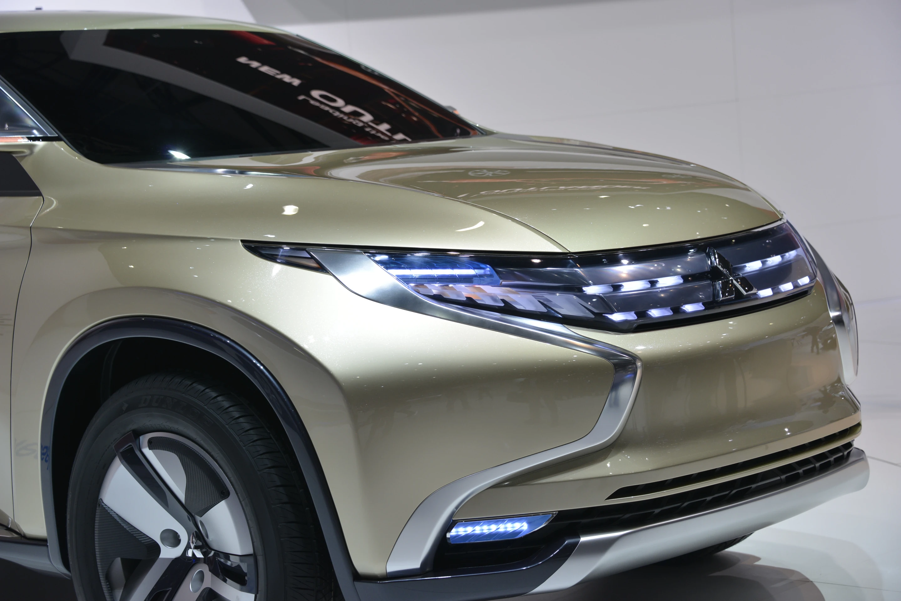 Mitsubishi's distinctive GR-HEV diesel-hybrid pick-up concept