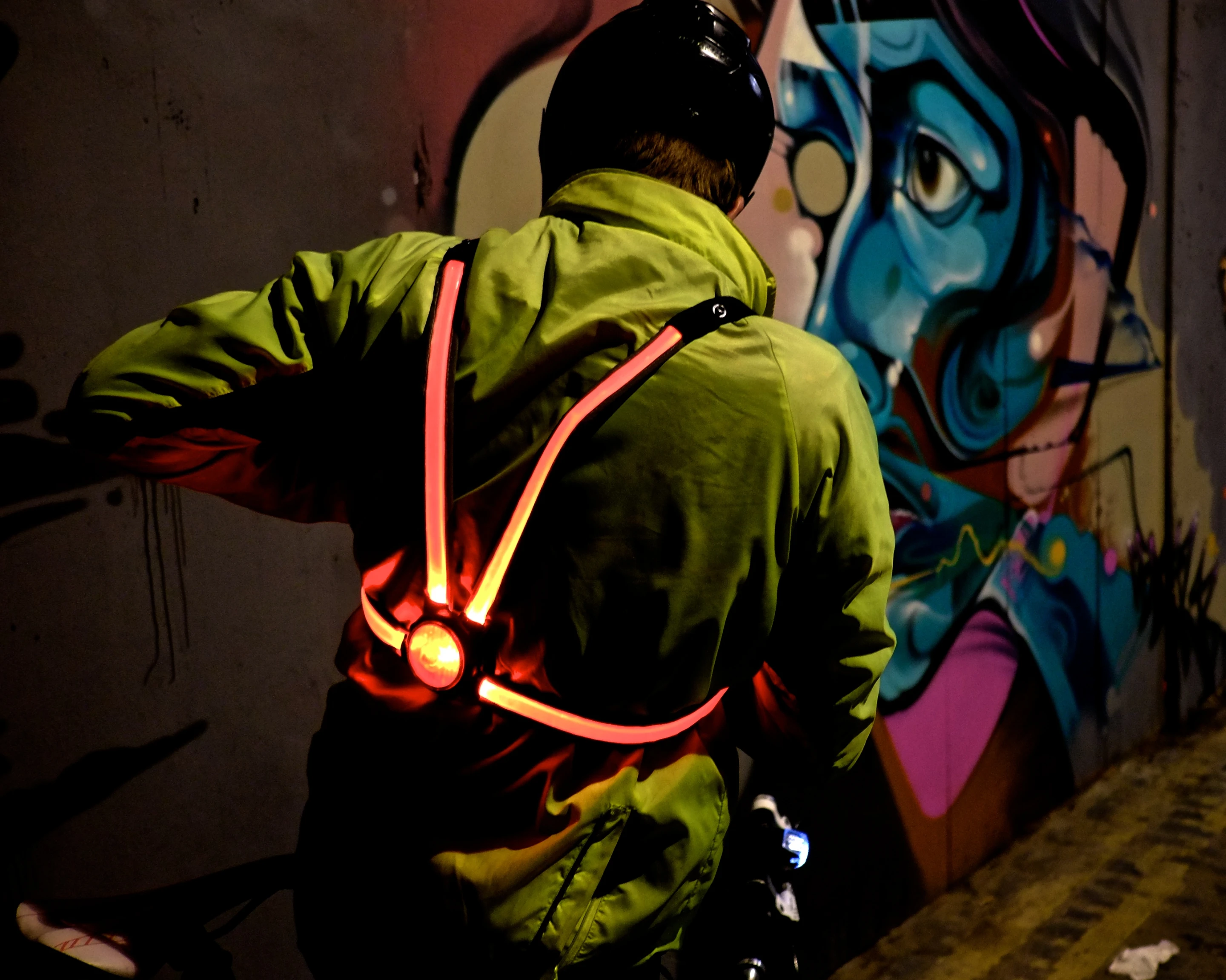 The Commuter X4 can be charged by USB and should last for four hours on full power, or 15 hours in a power saving mode