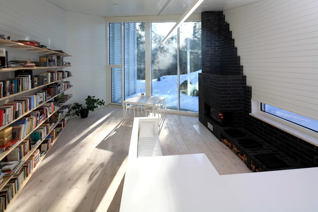 The same space can be used for all the living needs: working, eating, relaxing, entertaining and sleeping