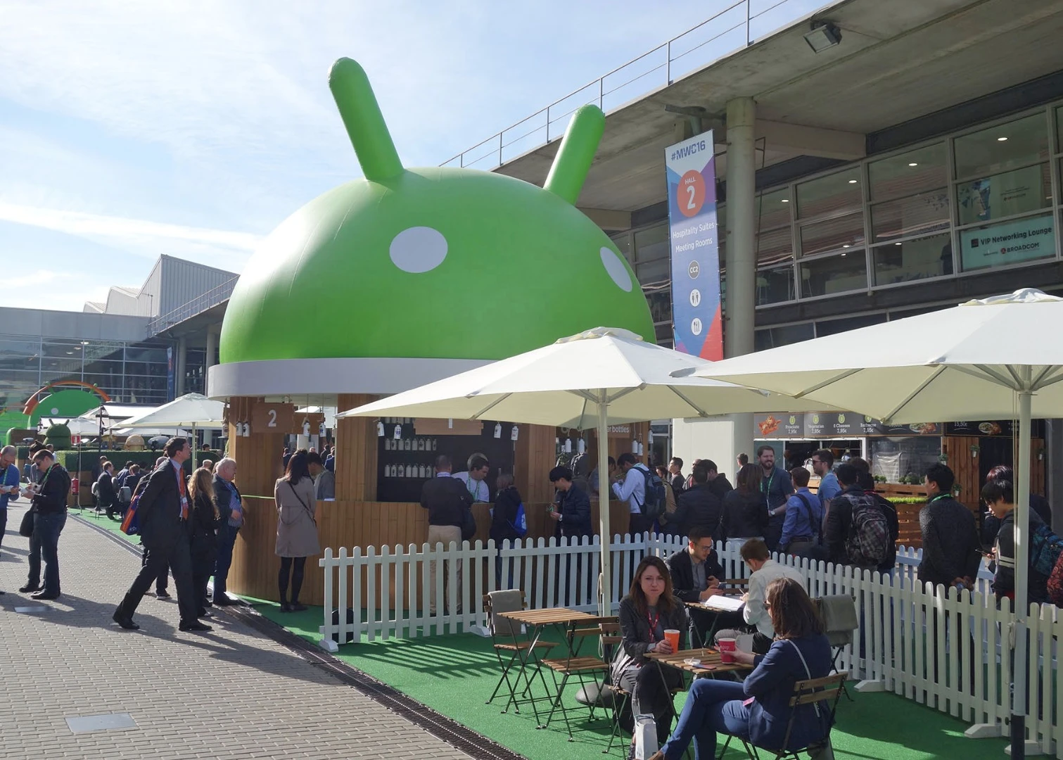 Between the halls are meeting rooms, theaters, restaurants and the occasional large green robot
