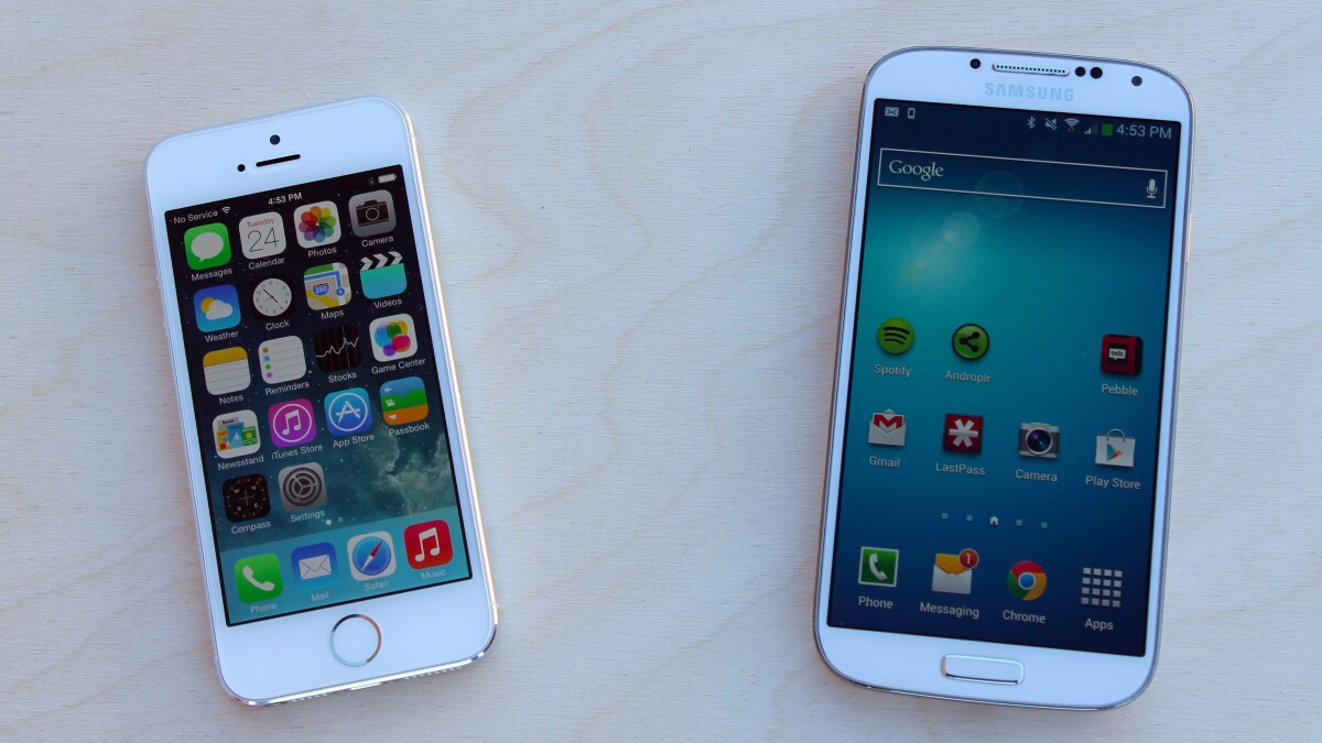 The iPhone 5s runs the new iOS 7, while the Galaxy S4 runs Android 4.2