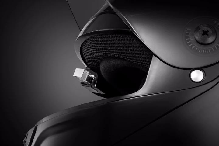 Seemore HUD is designed to be factory-fitted to motorcycle helmets