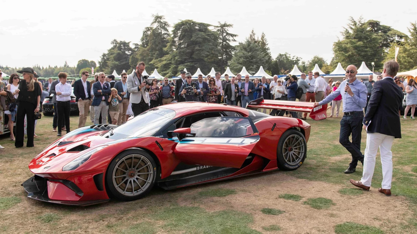 The Brabham BT62 weighs 972kg, runs a 5.4 liter V8 producing 700 hp and boasts a power-to-weight ratio of 730ps per tonne! The iconic Brabham name will once again represent blistering on-track performance.