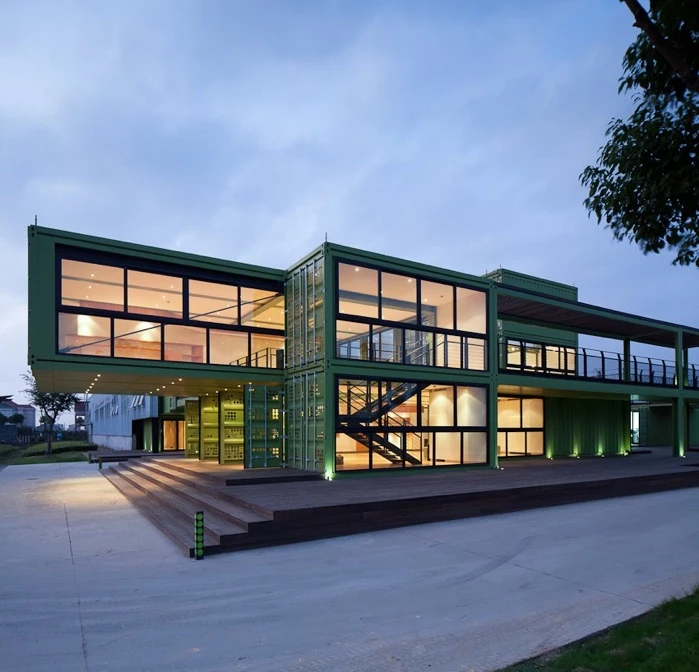 The shipping container visitor center at Tony's Farm near Shanghai (Photo: Bartosz Kolonko/Playze)