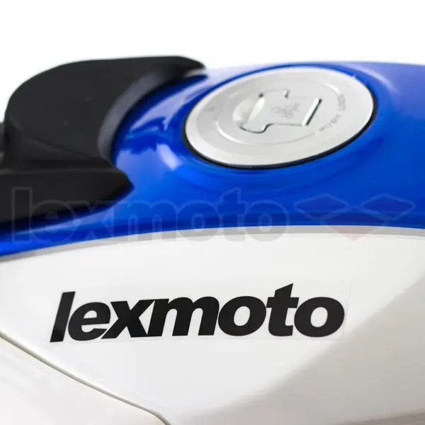 The built-in player is housed in a discrete panel on top of the fuel tank, right above the cap