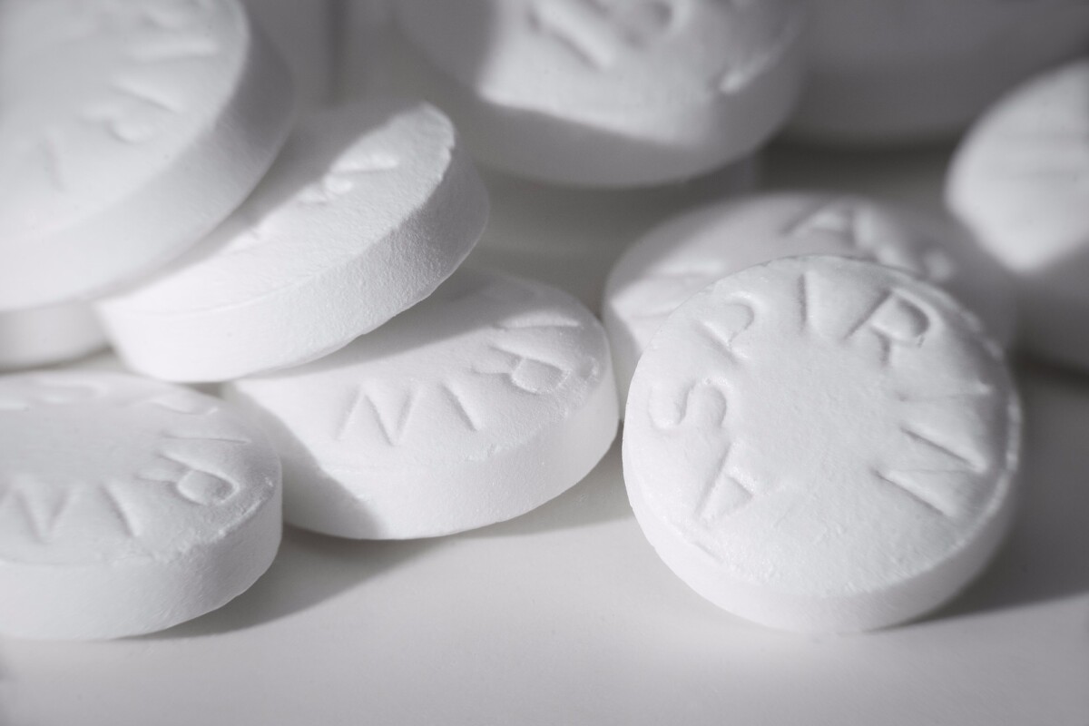 Regular aspirin use found to double survival rates for
