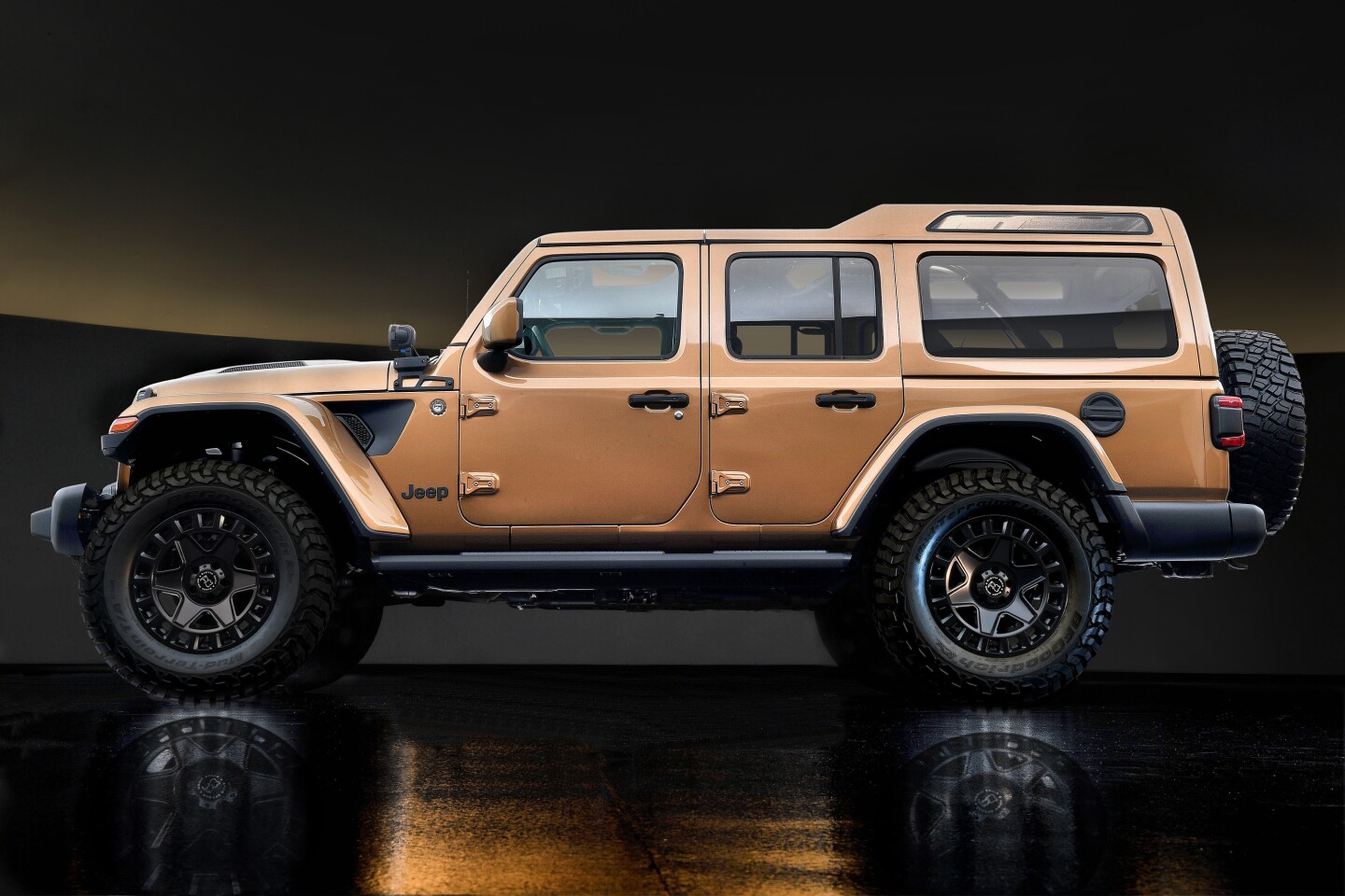 The Jeep Wrangler Overlook concept is a three-row Jeep Wrangler with a raised roof