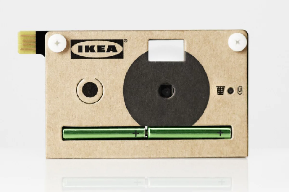 KNÄPPA is a flat-pack cardboard digital camera from IKEA