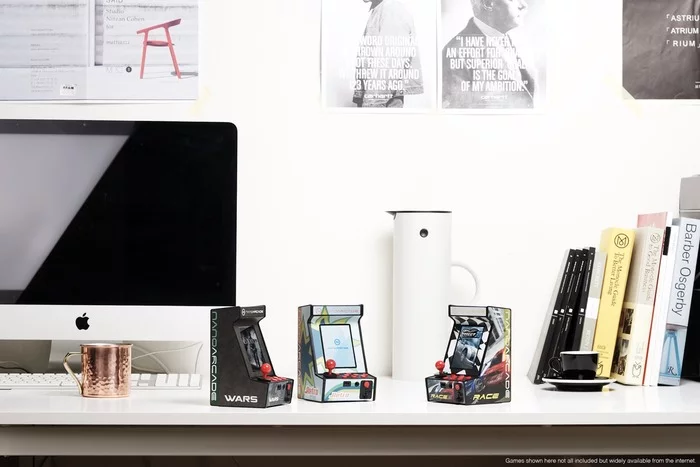 A look at the Nanoarcade on a desk