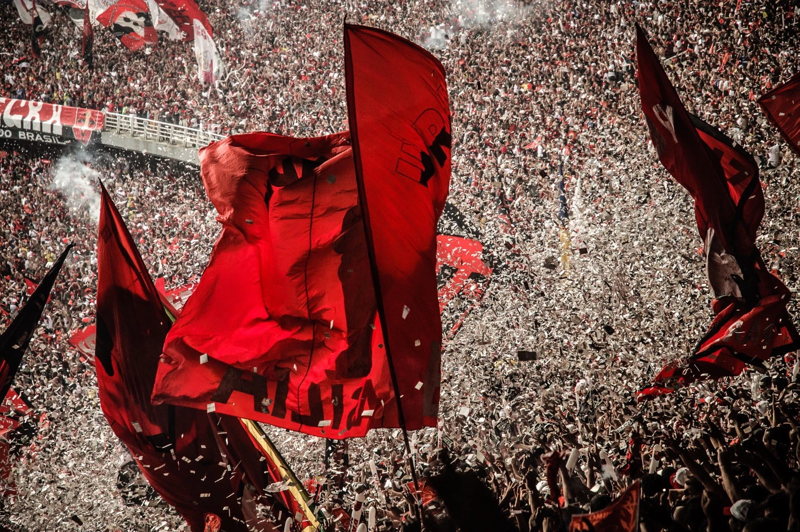 Winner of 18:00 Hour. felipe cohen “ Rise Up”, taken Rio de Janiero, Brazil