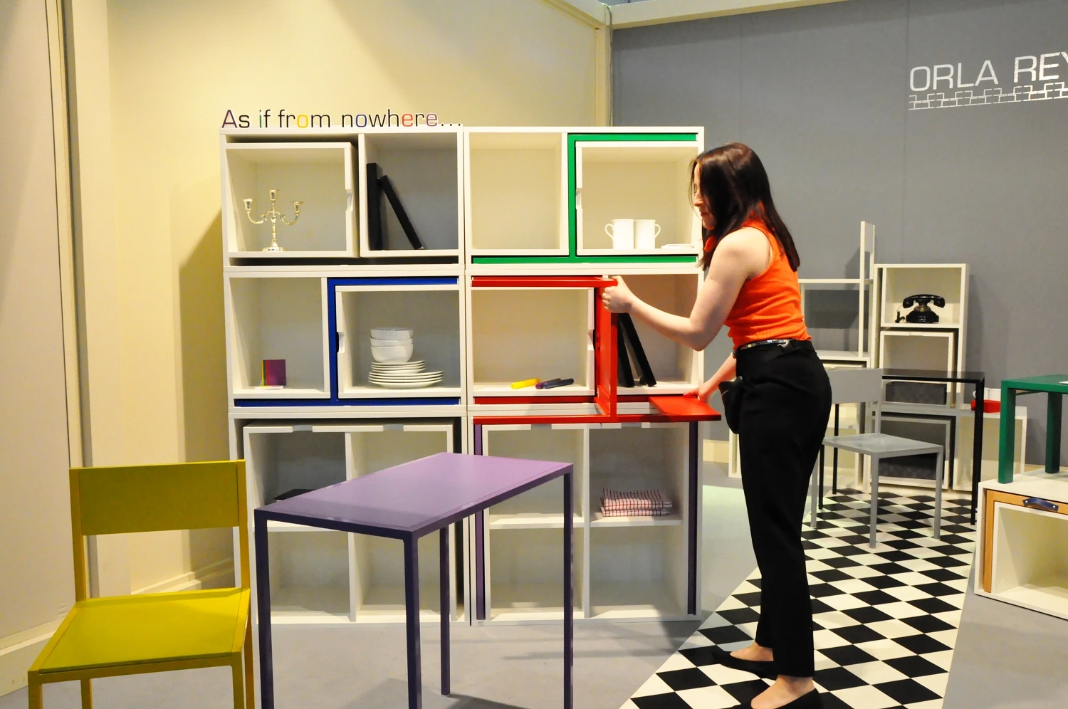 Thehidden additional furniture pieces can be pulled out with ease andare instantly ready for use