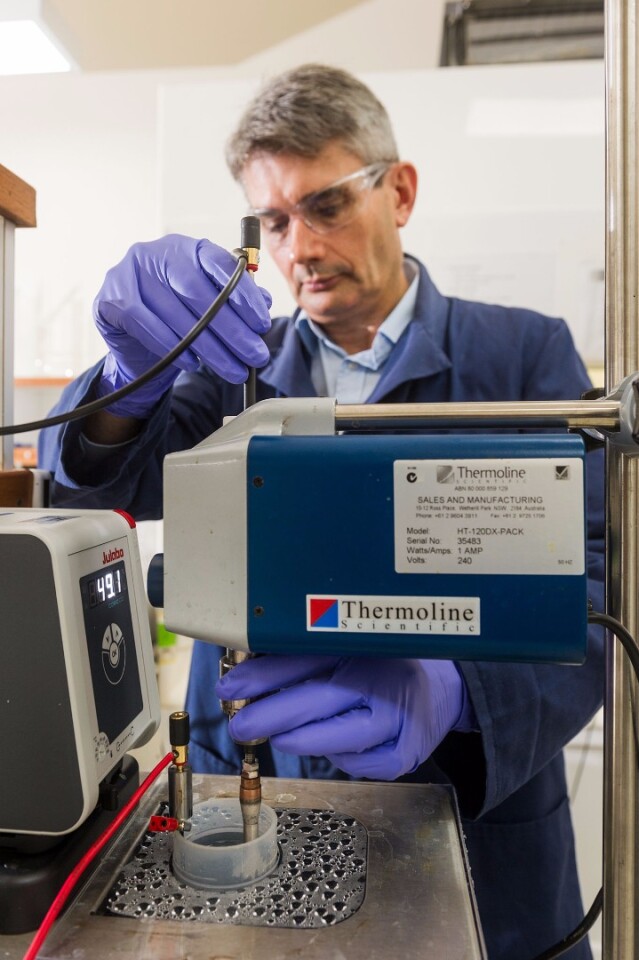 The new system uses a metallic membrane to separate hydrogen and ammmonia