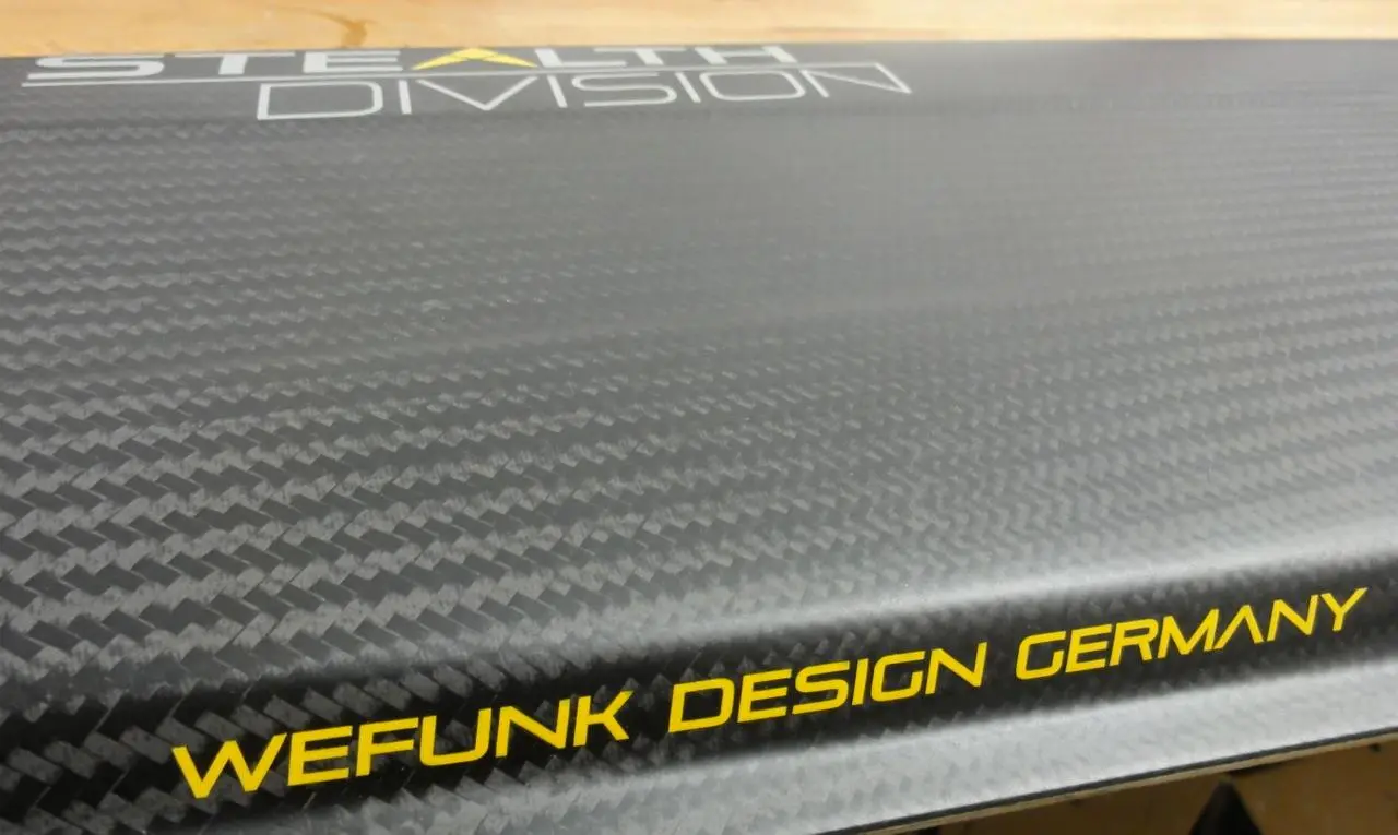 The Mach1's deck is made from seven layers of Formula One grade carbon fiber with an Airex and Ash core