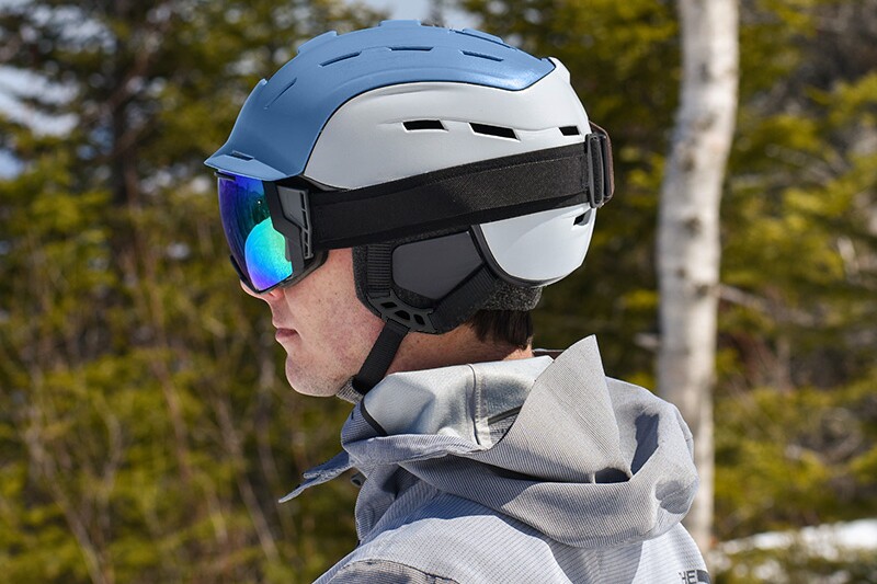 With its insulated shell attached, the Bridger helmet can also be used for snowboarding