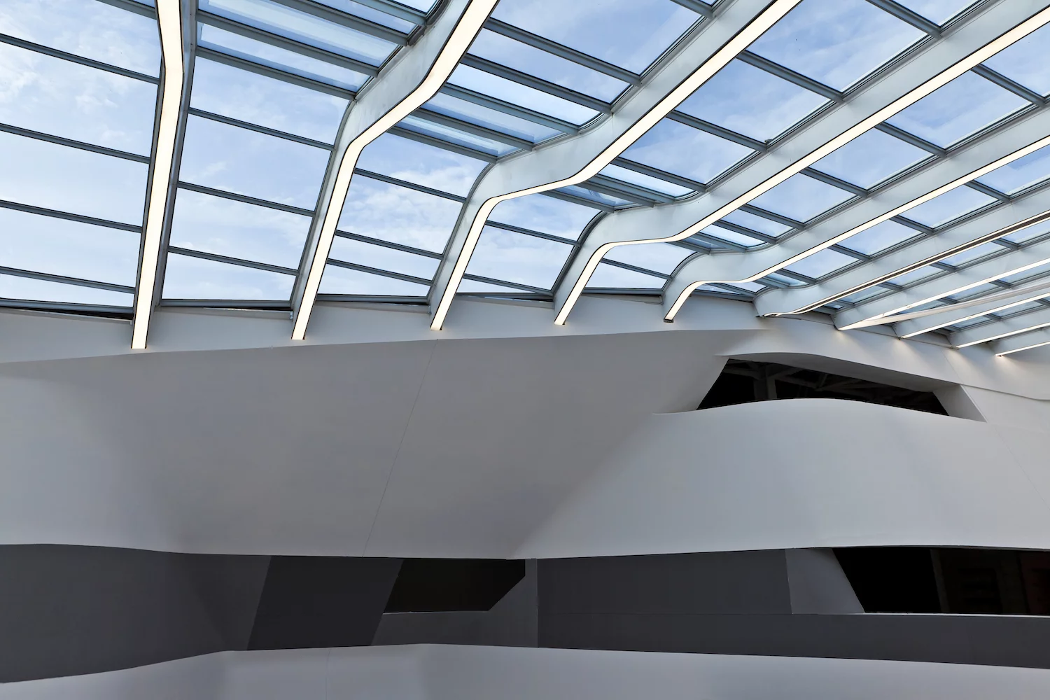 The Napoli Afragola station builds on the firm's past experience with its other most significant Italian project, Rome's MAXXI museum