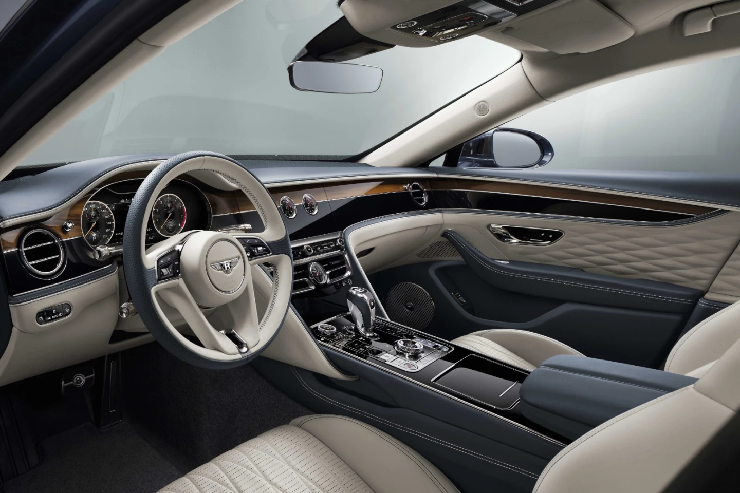 Luxury interior looks suitably spectacular